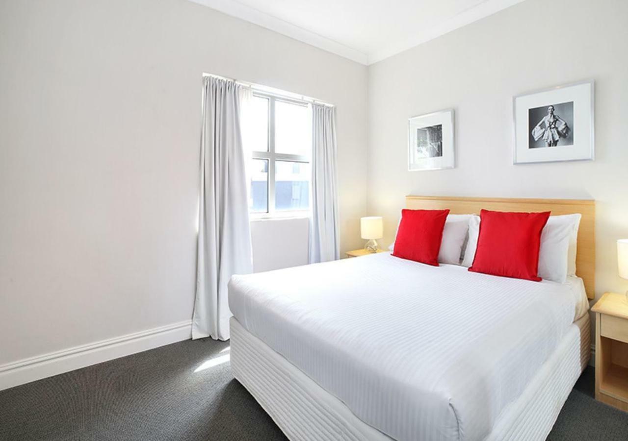 Sydney Airport Suites Екстер'єр фото