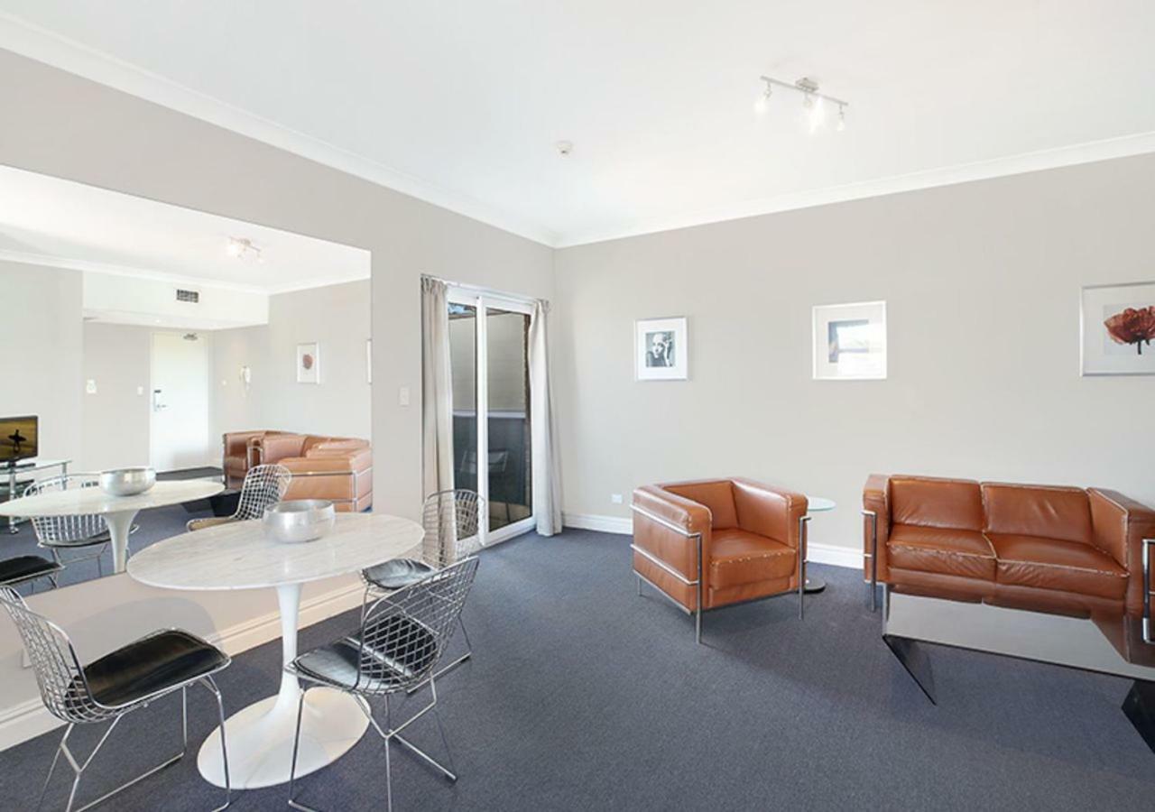 Sydney Airport Suites Екстер'єр фото