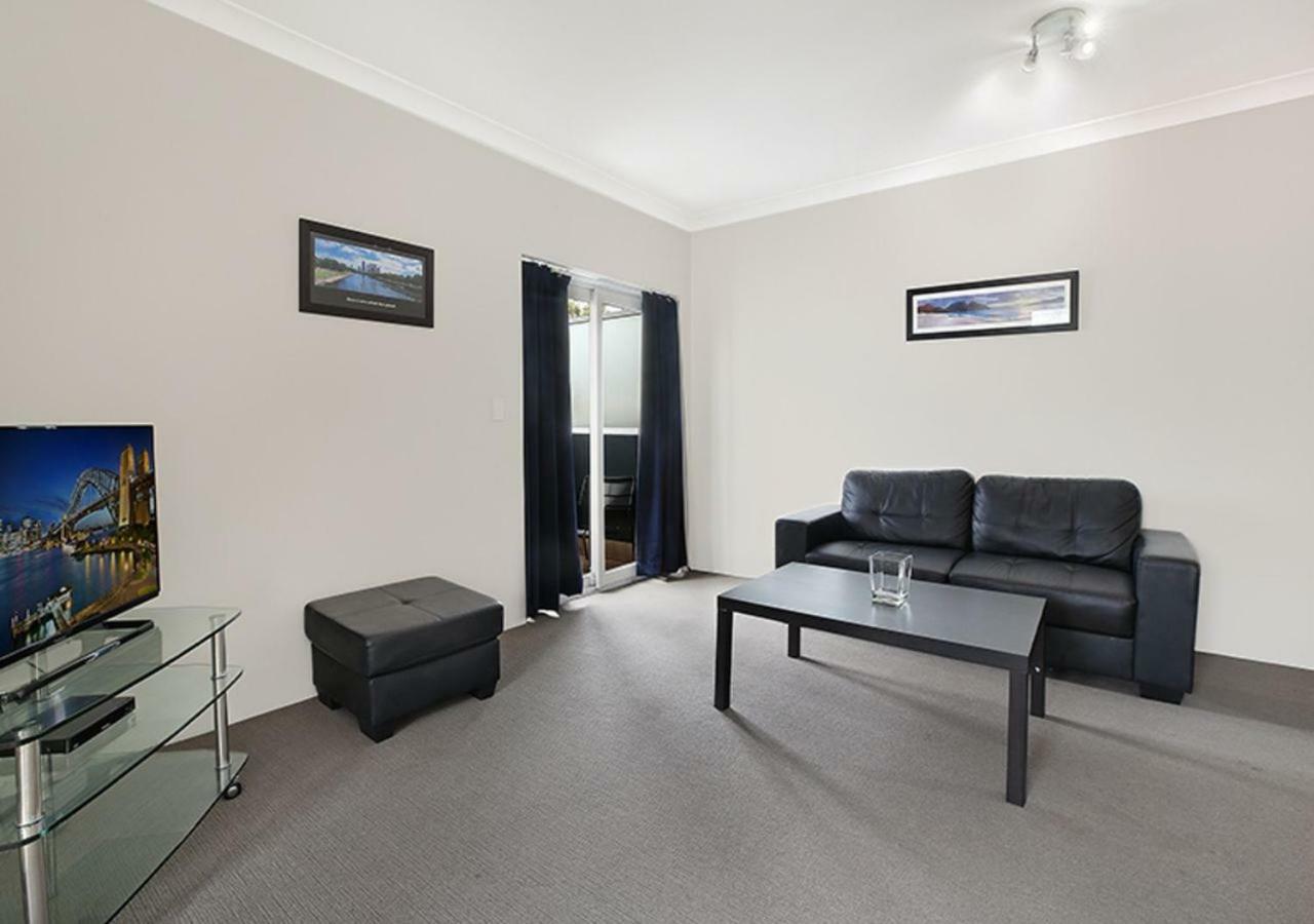 Sydney Airport Suites Екстер'єр фото